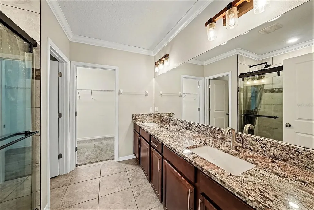 10657 Standing Stone Drive Wimauma FL 33598