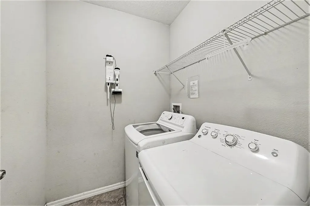 10657 Standing Stone Drive Wimauma FL 33598