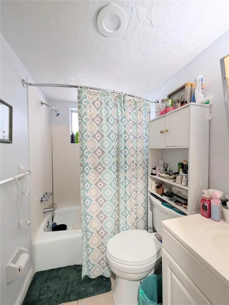 1868 Sunny Drive Bradenton FL 34207