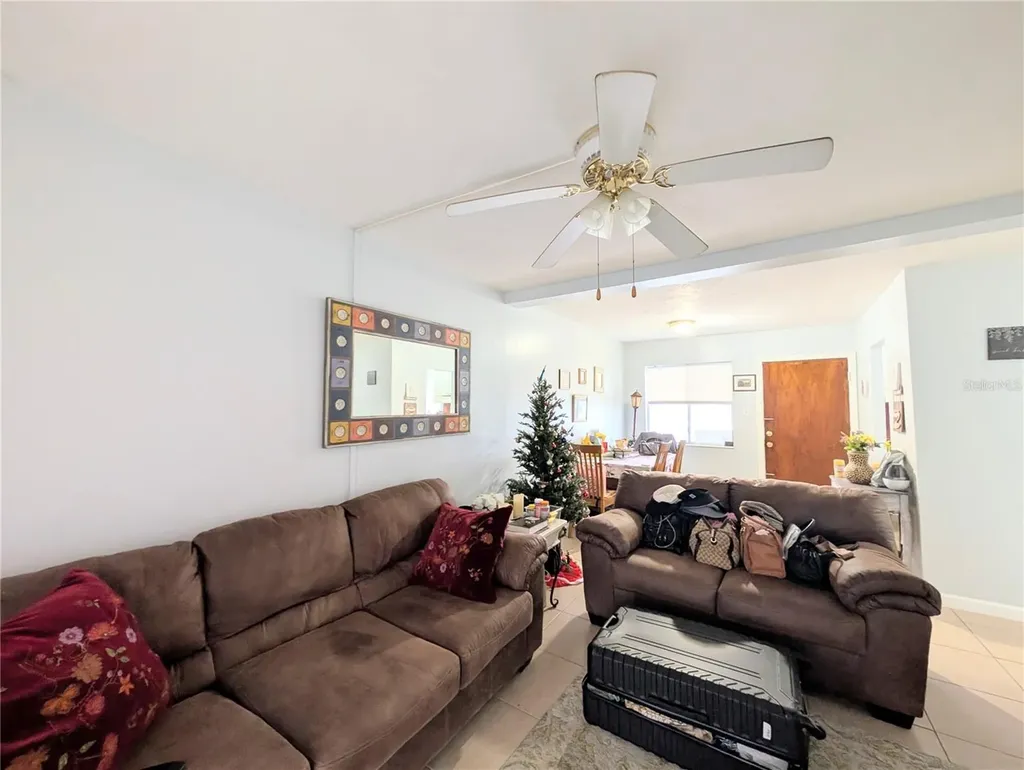 1868 Sunny Drive Bradenton FL 34207