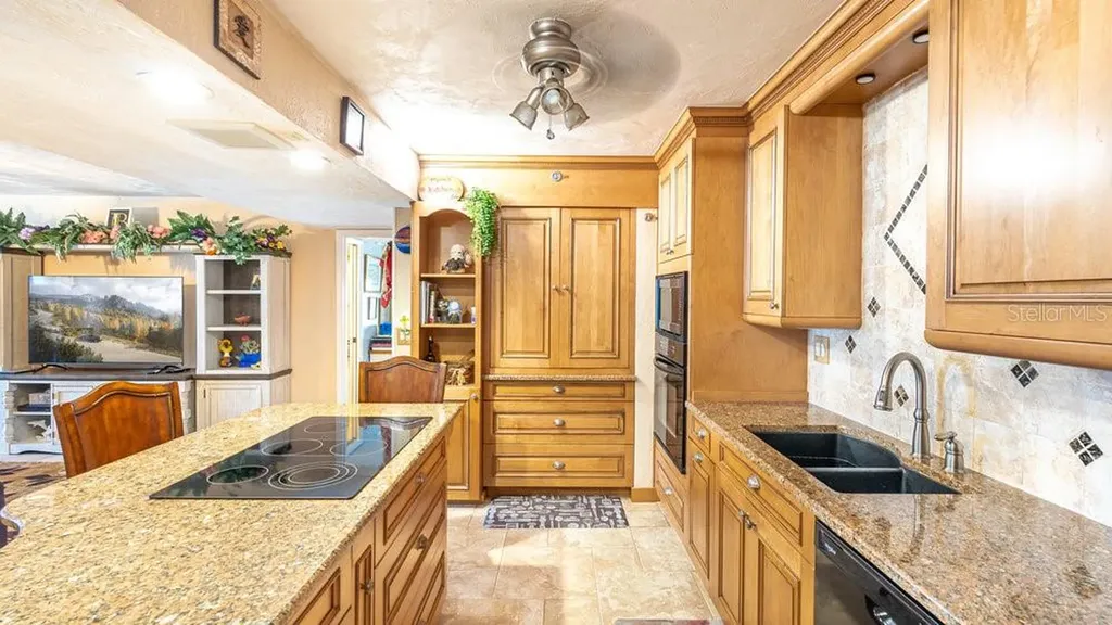 1513 Ocean Shore Boulevard Ormond Beach FL 32176