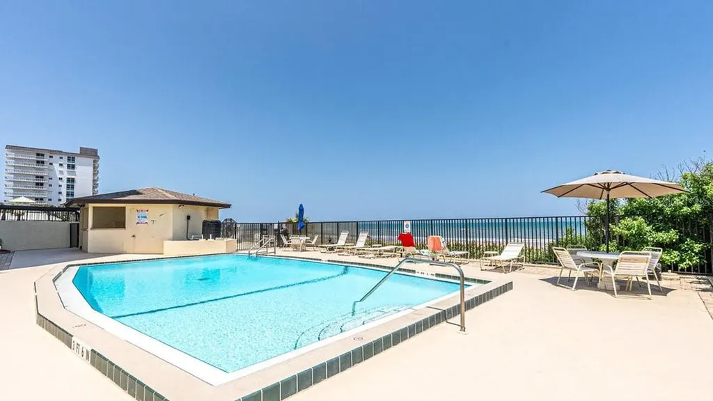 1513 Ocean Shore Boulevard Ormond Beach FL 32176