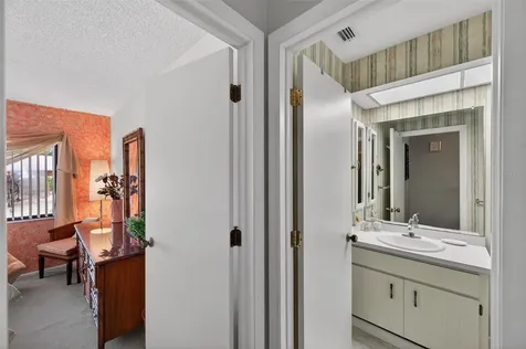2617 Sycamore Drive Clearwater FL 33763