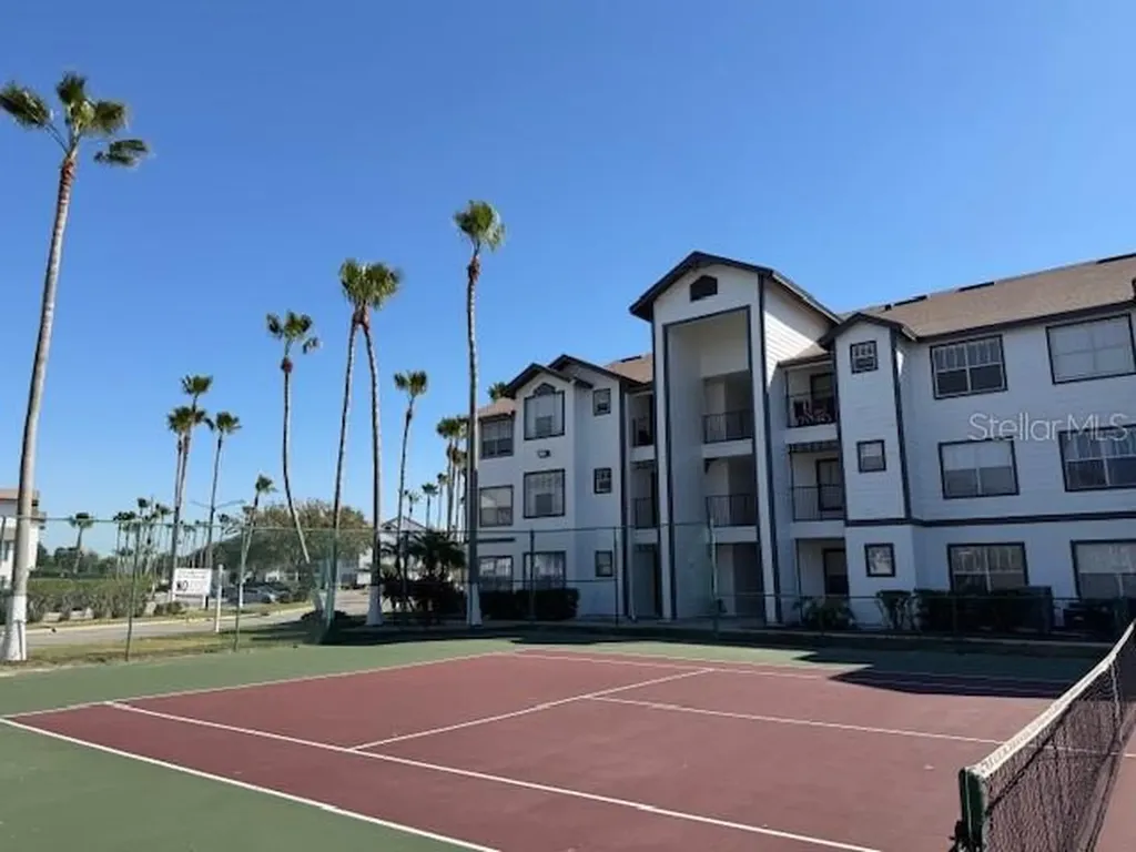 2206 Antigua Place Kissimmee FL 34741