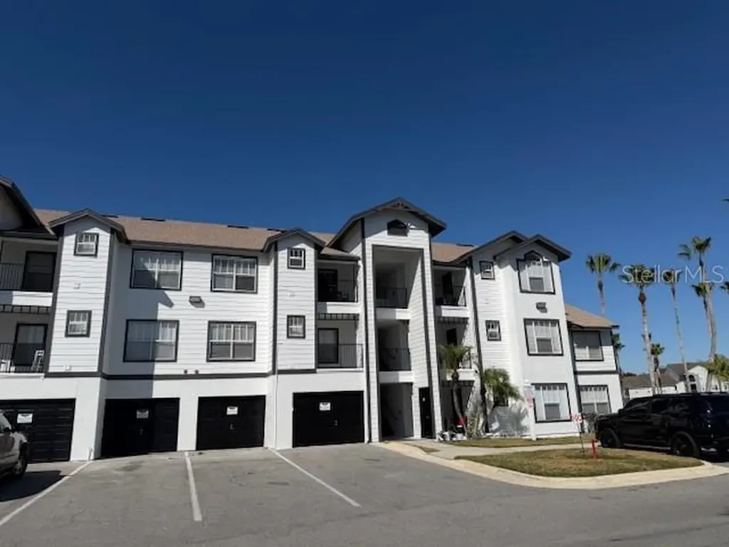 2206 Antigua Place Kissimmee FL 34741
