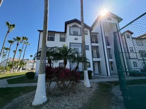2206 Antigua Place Kissimmee FL 34741