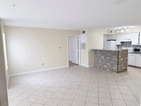 2206 Antigua Place Kissimmee FL 34741