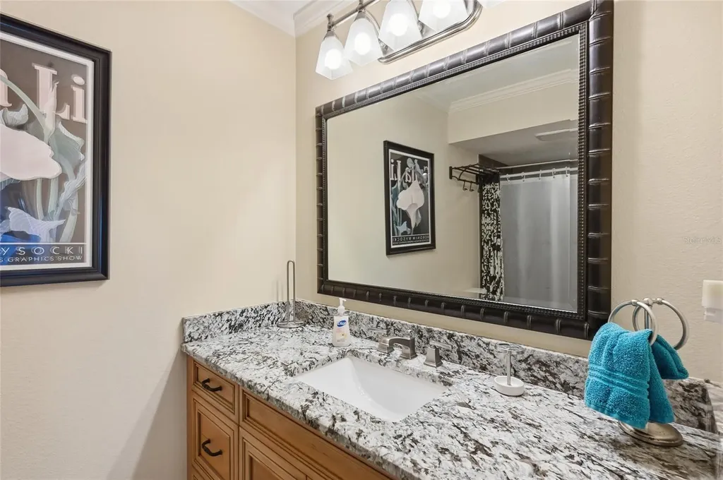321 108th Street W Bradenton FL 34209