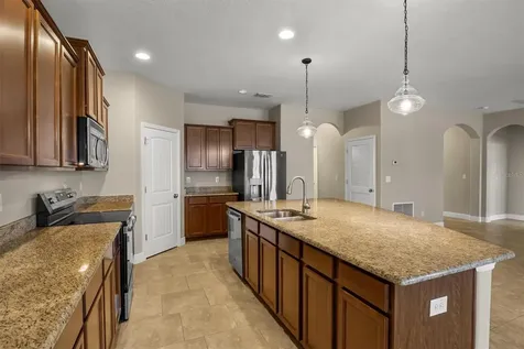 452 Palastro Avenue Auburndale FL 33823
