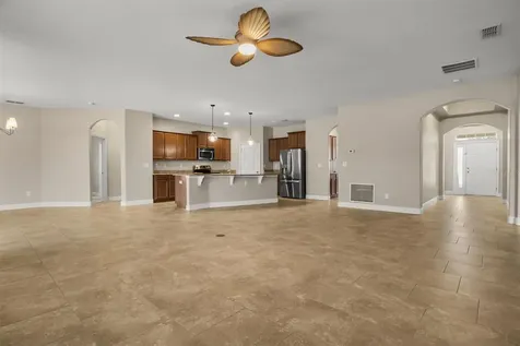 452 Palastro Avenue Auburndale FL 33823