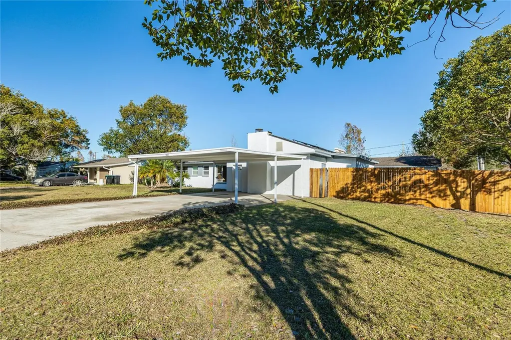 1401 Moselle Avenue Orlando FL 32807