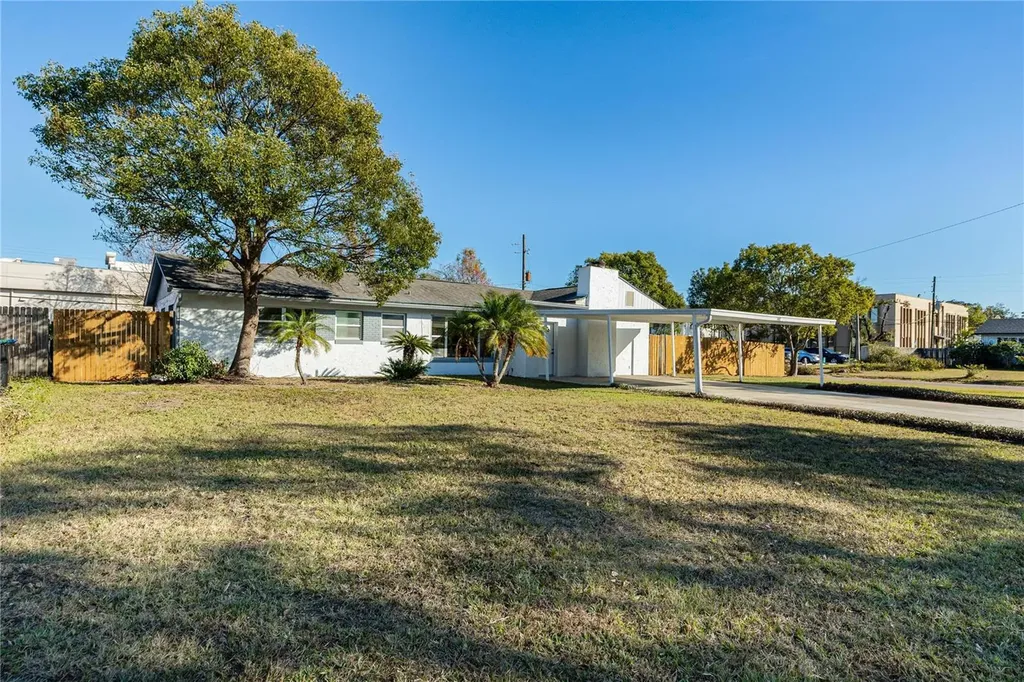 1401 Moselle Avenue Orlando FL 32807