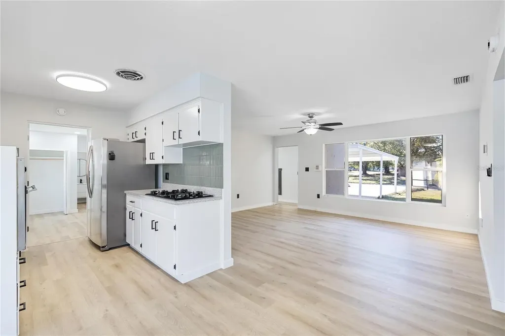 1401 Moselle Avenue Orlando FL 32807