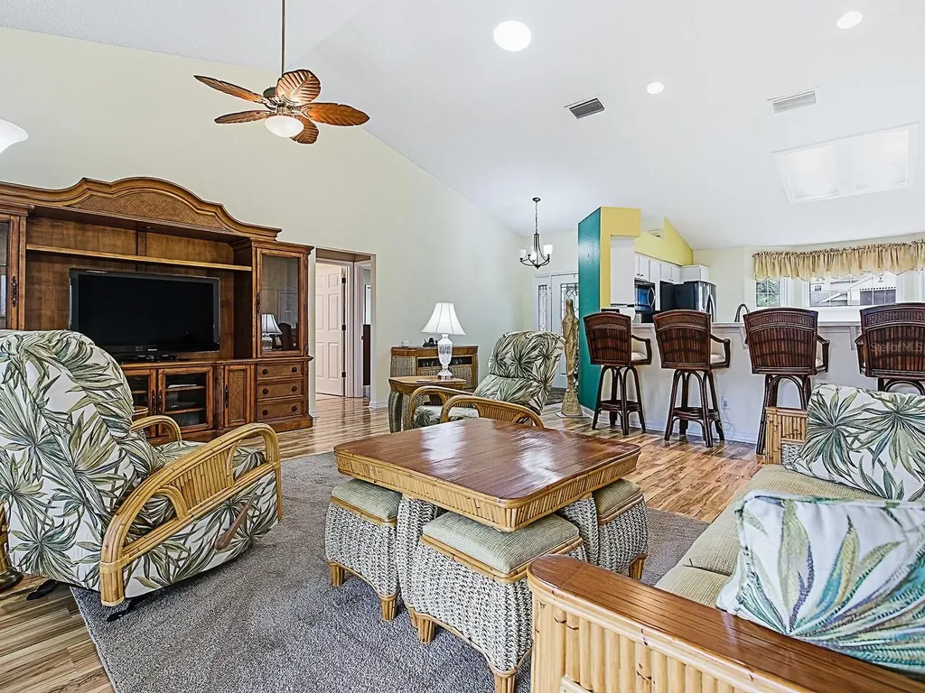 5588 Gulf Stream Street Tavares FL 32778