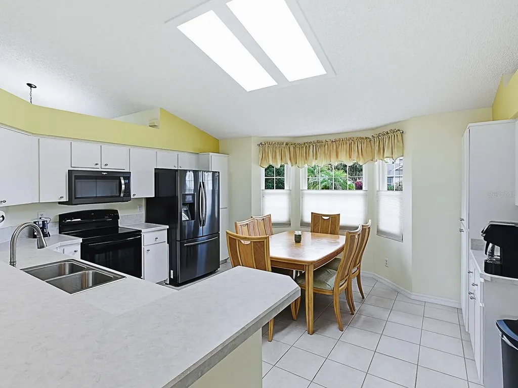 5588 Gulf Stream Street Tavares FL 32778