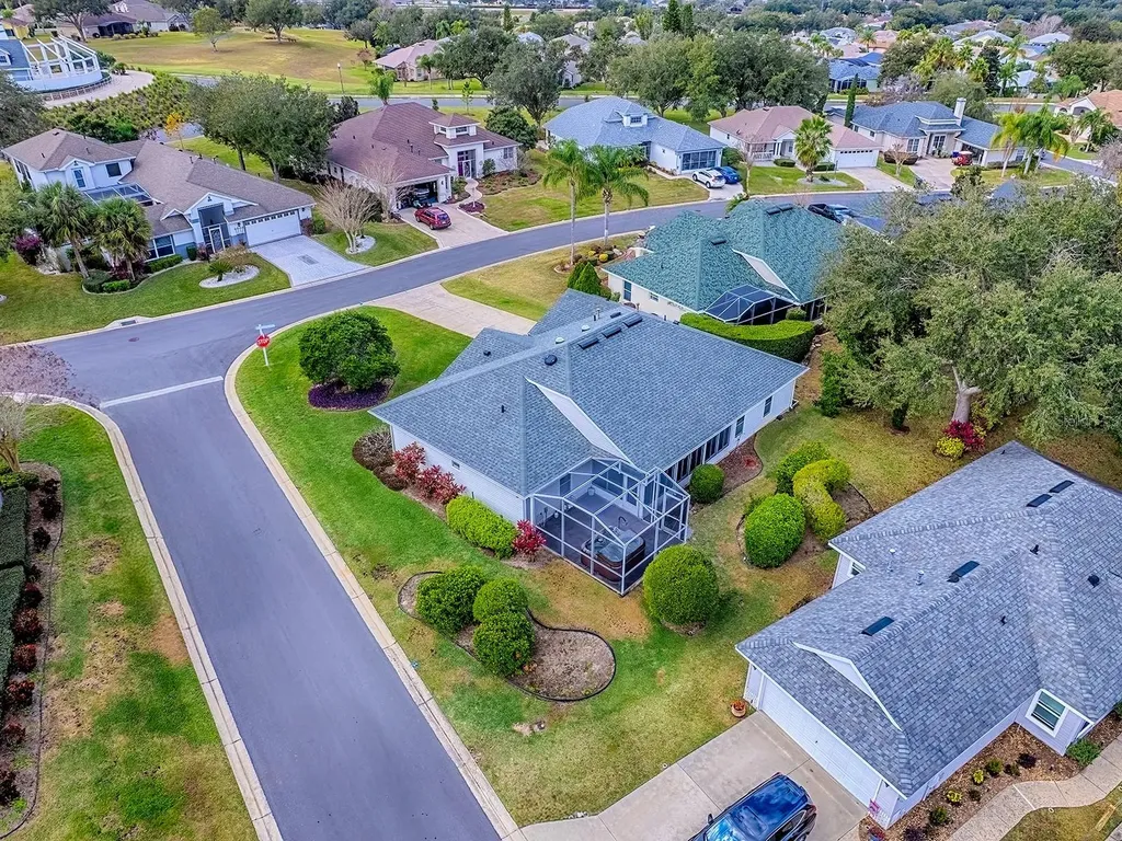 5588 Gulf Stream Street Tavares FL 32778
