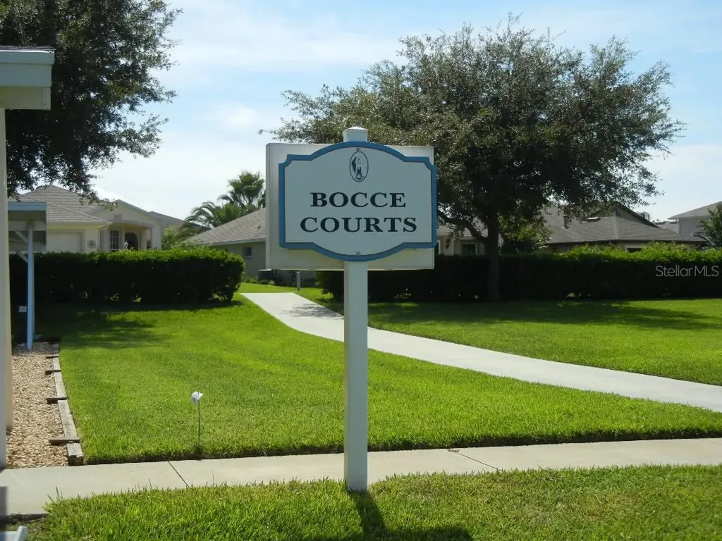 5588 Gulf Stream Street Tavares FL 32778