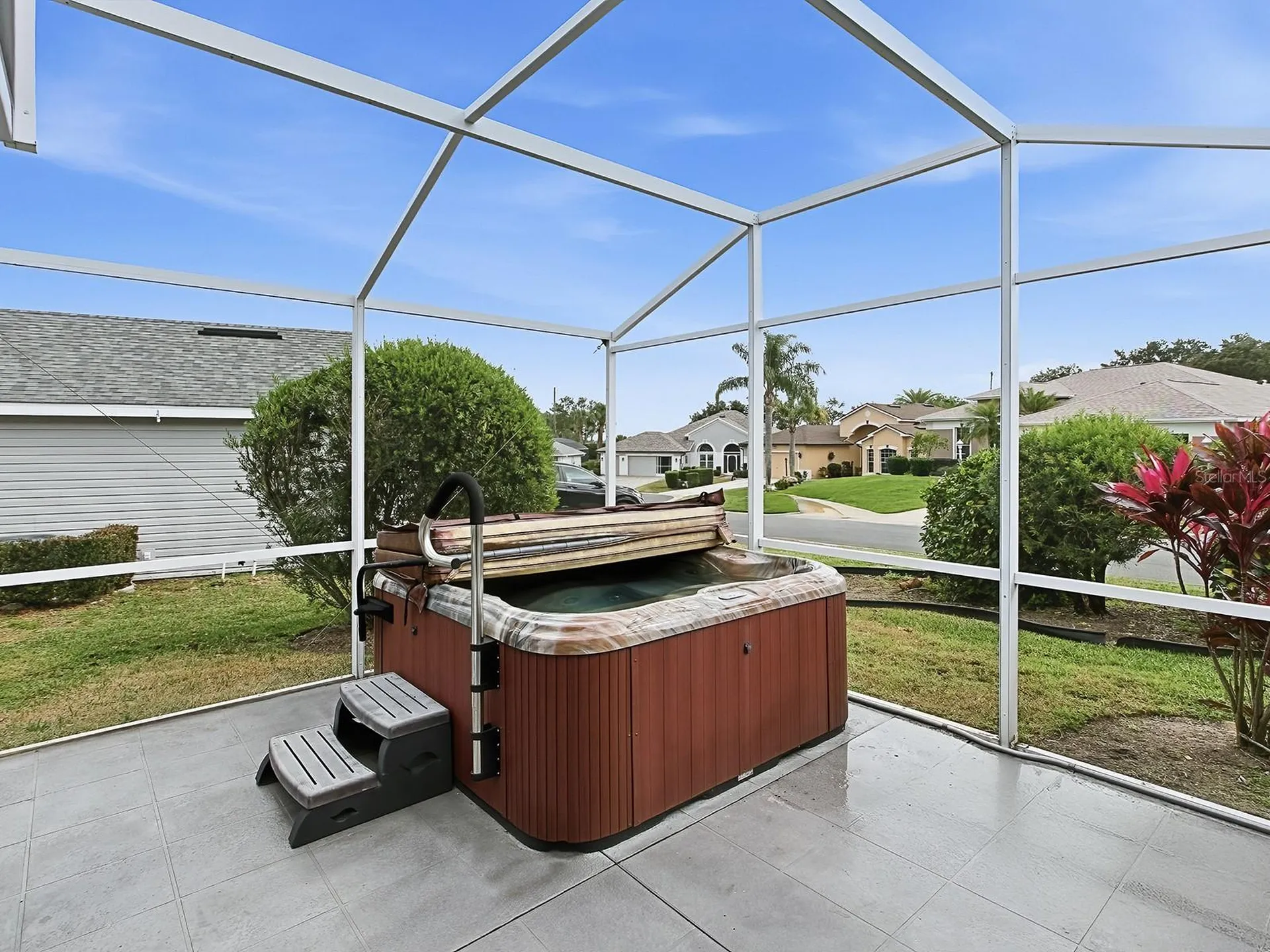 5588 Gulf Stream Street Tavares FL 32778