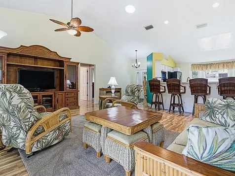 5588 Gulf Stream Street Tavares FL 32778