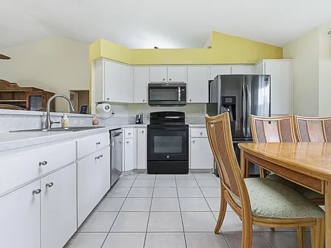 5588 Gulf Stream Street Tavares FL 32778