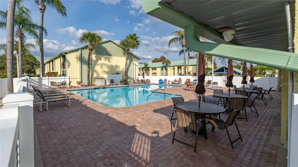 6145 113th Street Seminole FL 33772