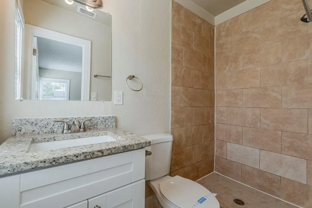 1524 13th Avenue S St Petersburg FL 33705