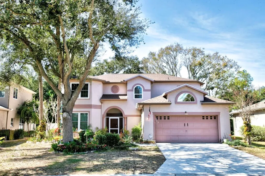 208 36th Street NE Bradenton FL 34208