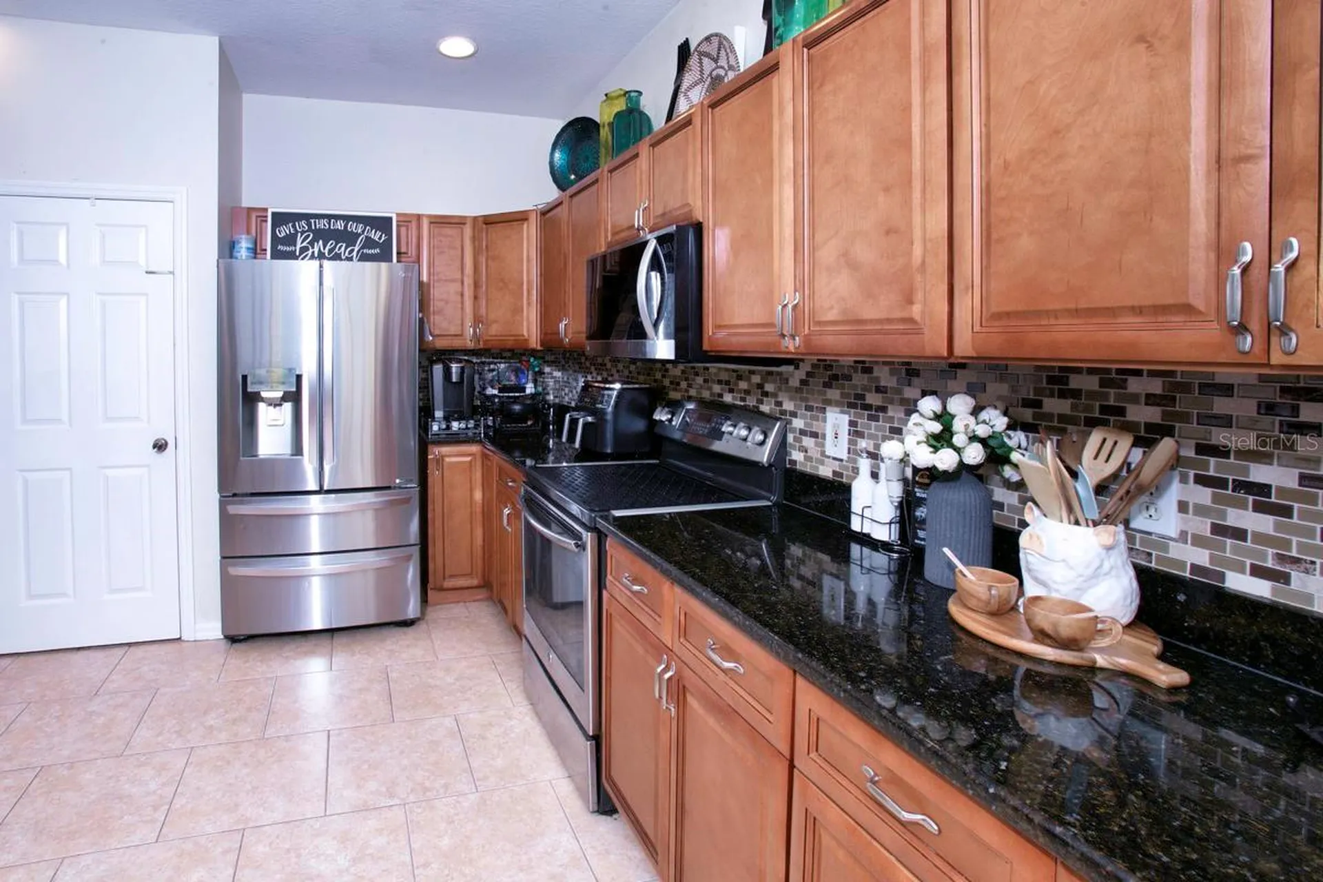 208 36th Street NE Bradenton FL 34208