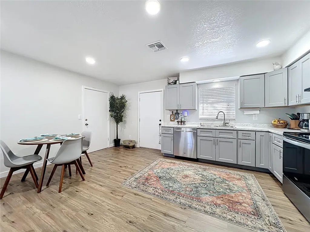 1199 Jackson Street Oviedo FL 32765