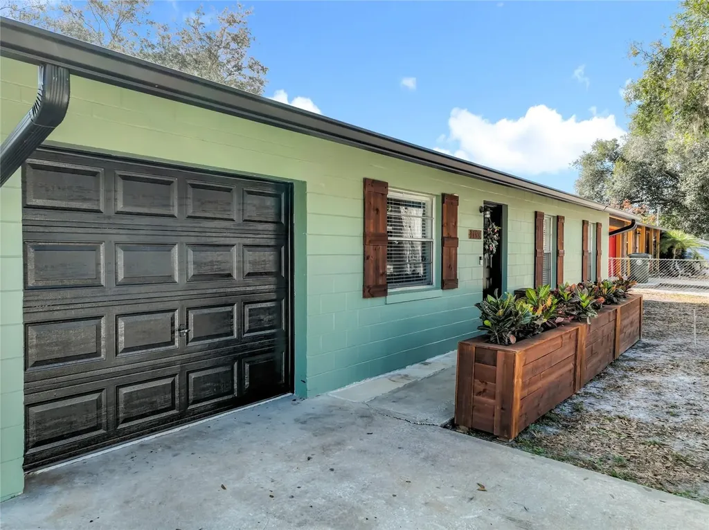 1199 Jackson Street Oviedo FL 32765