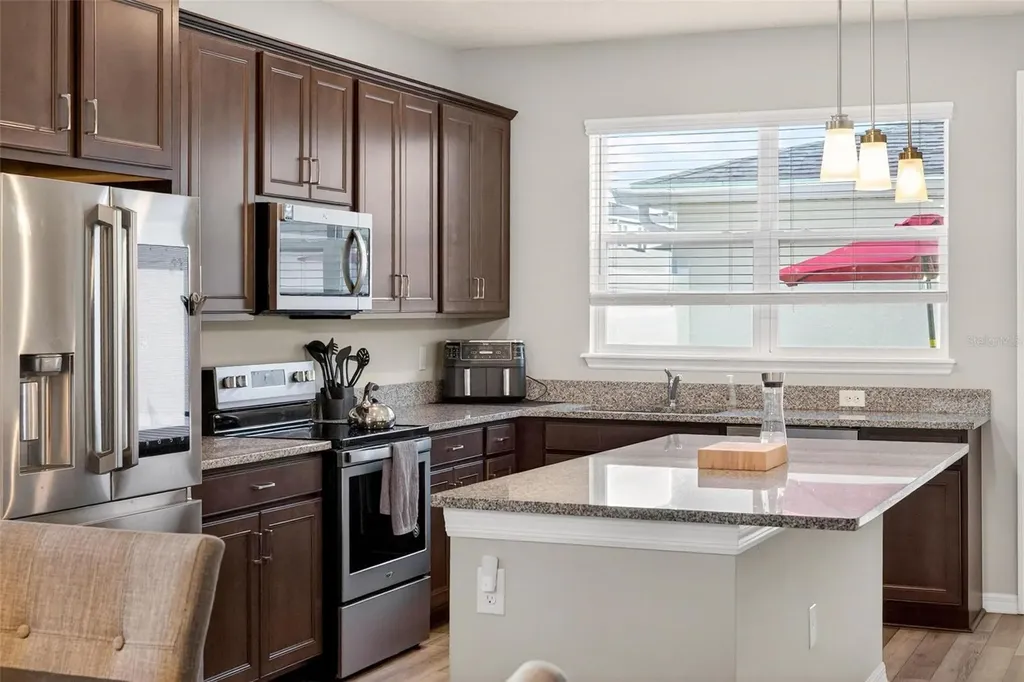 2100 Gopher Tortoise Terrace Oakland FL 34787