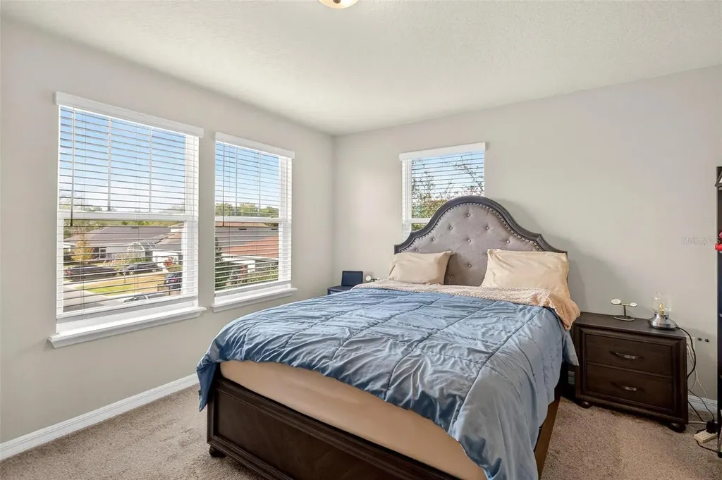 2100 Gopher Tortoise Terrace Oakland FL 34787