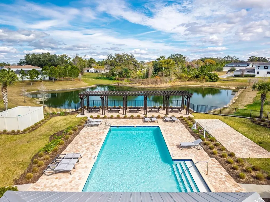 2100 Gopher Tortoise Terrace Oakland FL 34787