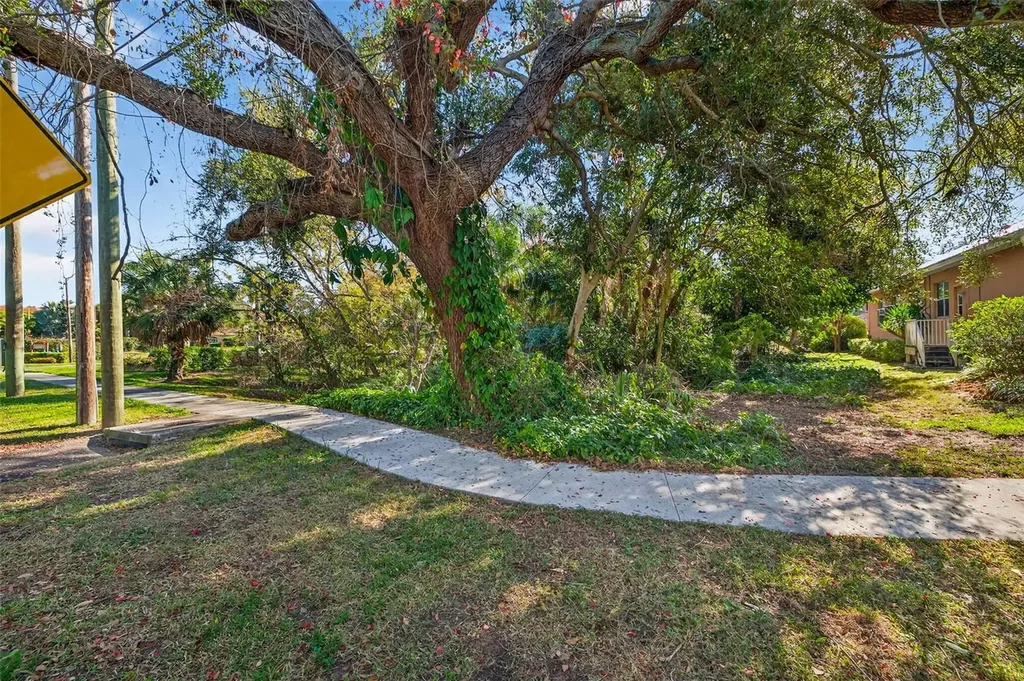 Royal Palm Drive S Gulfport FL 33707