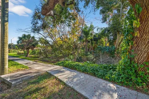 Royal Palm Drive S Gulfport FL 33707
