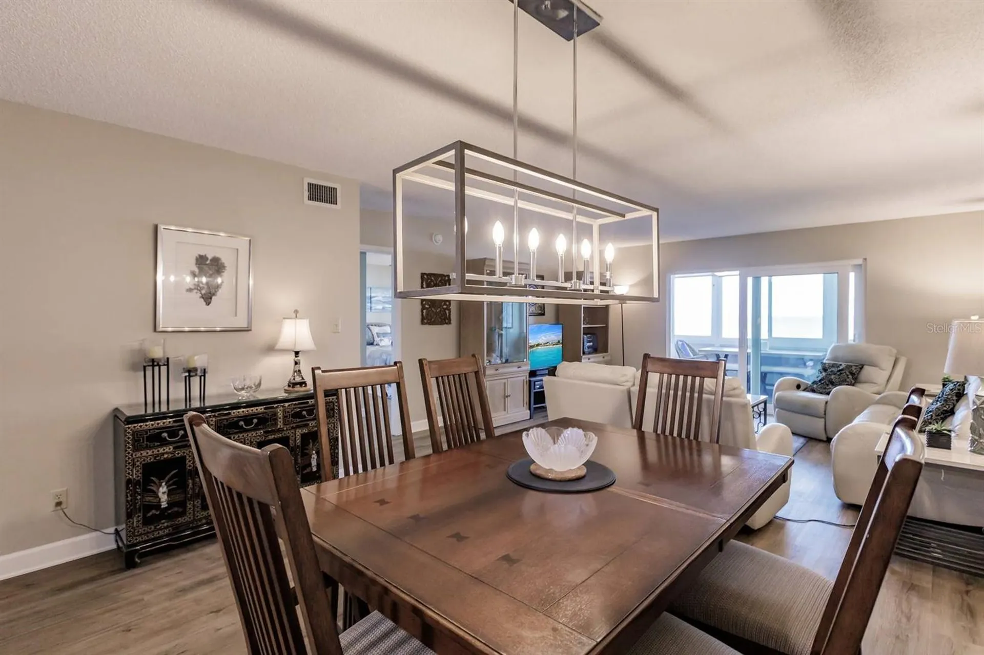 1125 W Peppertree Drive Sarasota FL 34242