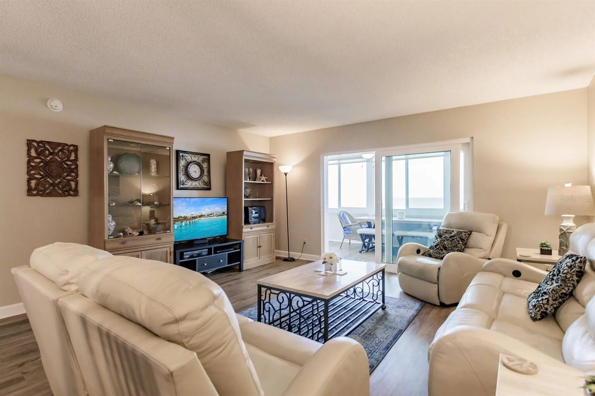 1125 W Peppertree Drive Sarasota FL 34242