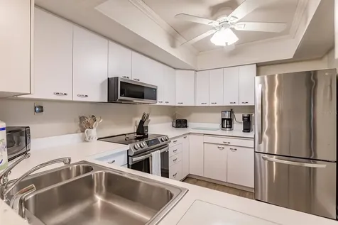 1125 W Peppertree Drive Sarasota FL 34242