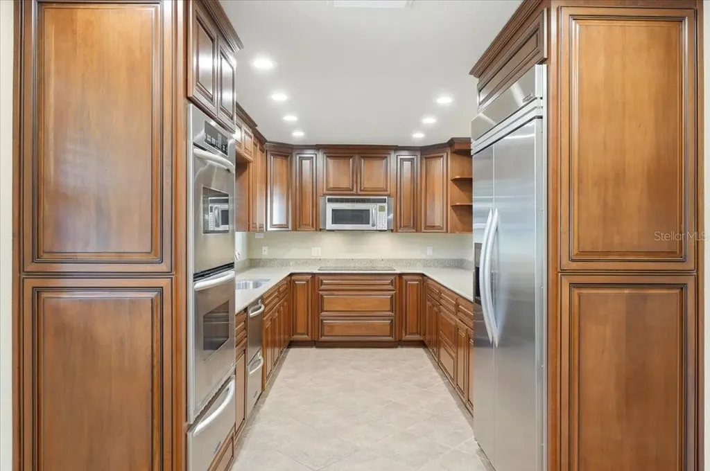 5530 Driftwood Drive Lakeland FL 33809