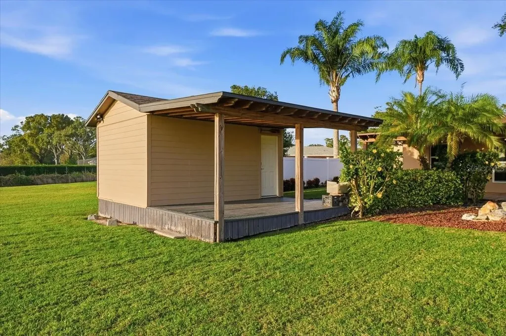 5530 Driftwood Drive Lakeland FL 33809