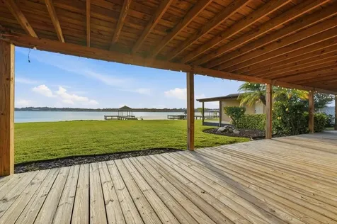 5530 Driftwood Drive Lakeland FL 33809