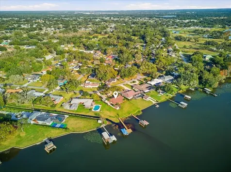 5530 Driftwood Drive Lakeland FL 33809