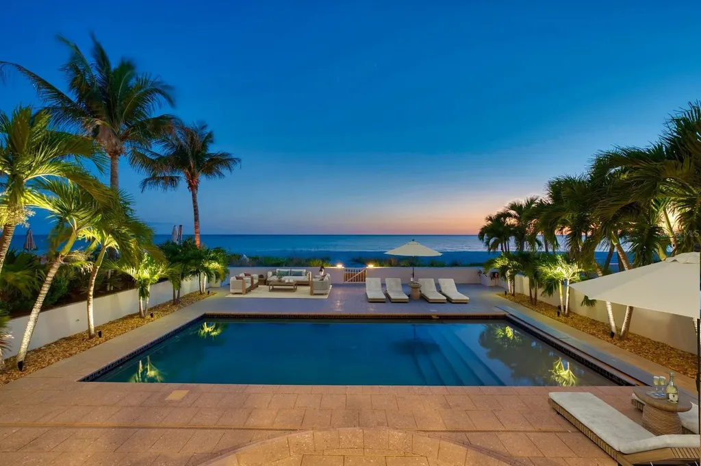 15564 Gulf Boulevard Redington Beach FL 33708