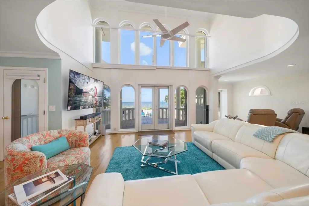 15564 Gulf Boulevard Redington Beach FL 33708