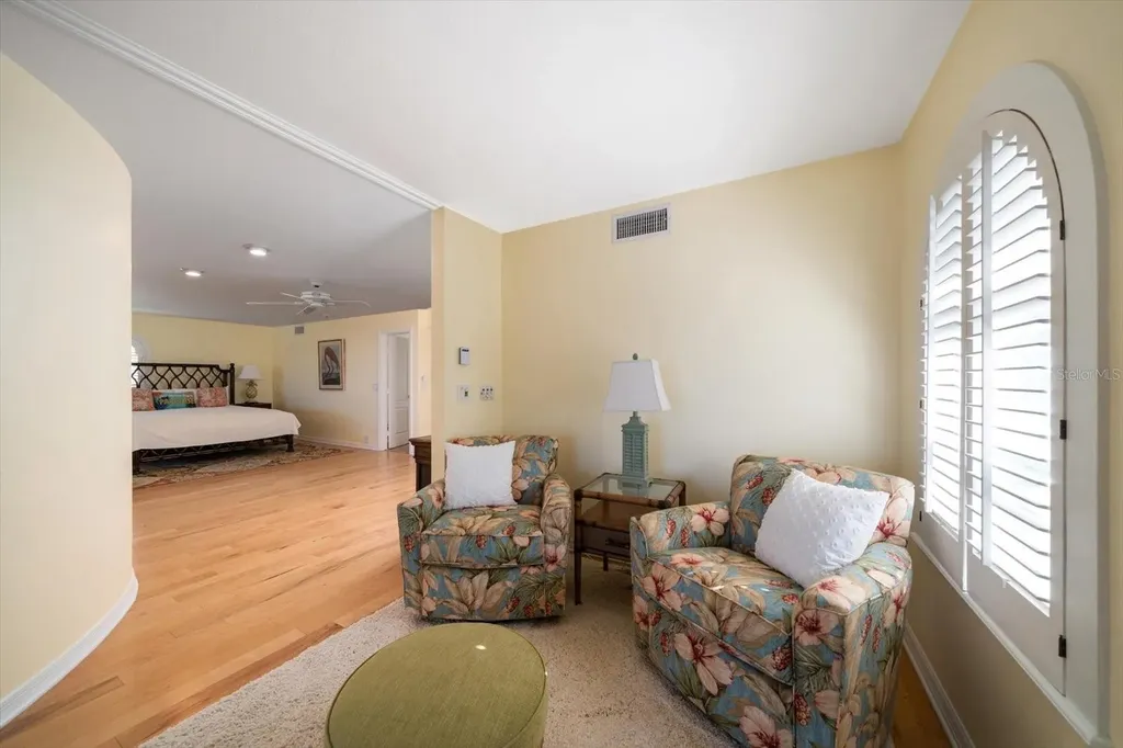 15564 Gulf Boulevard Redington Beach FL 33708