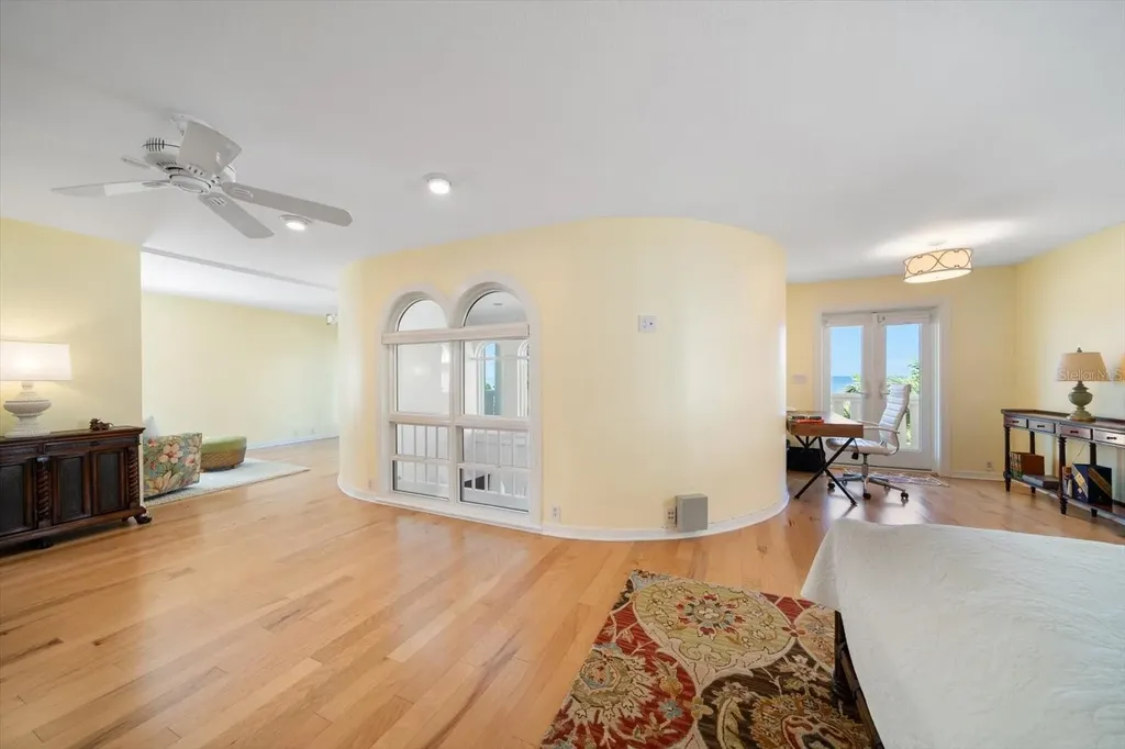 15564 Gulf Boulevard Redington Beach FL 33708