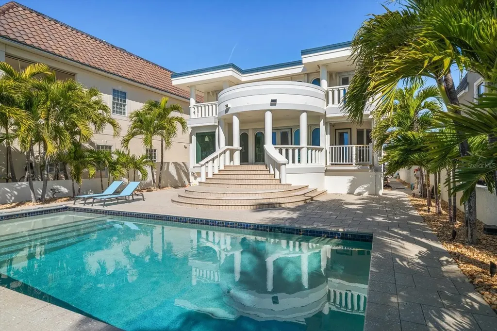 15564 Gulf Boulevard Redington Beach FL 33708