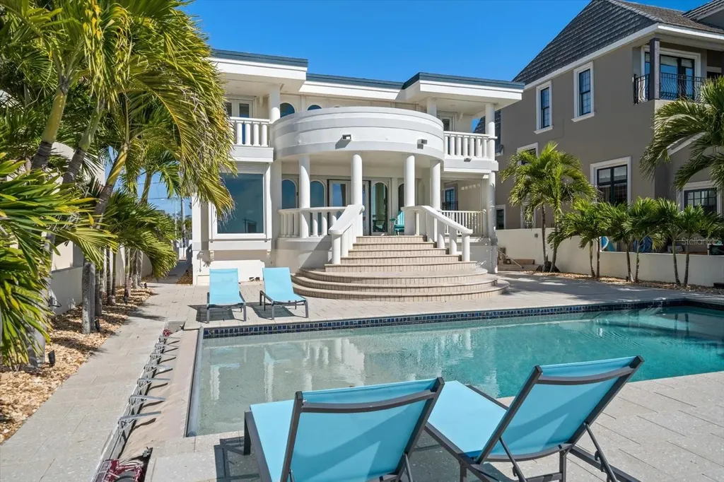 15564 Gulf Boulevard Redington Beach FL 33708