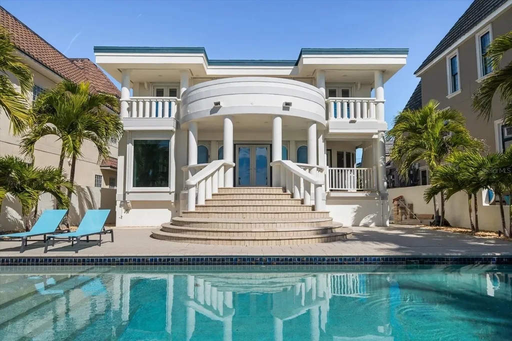 15564 Gulf Boulevard Redington Beach FL 33708