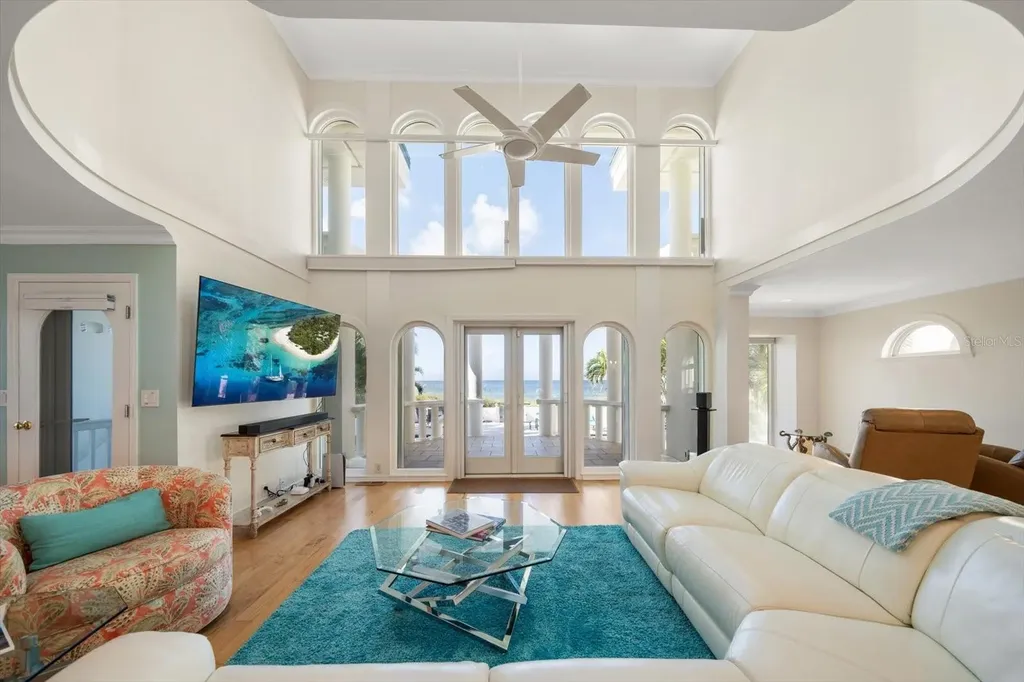 15564 Gulf Boulevard Redington Beach FL 33708